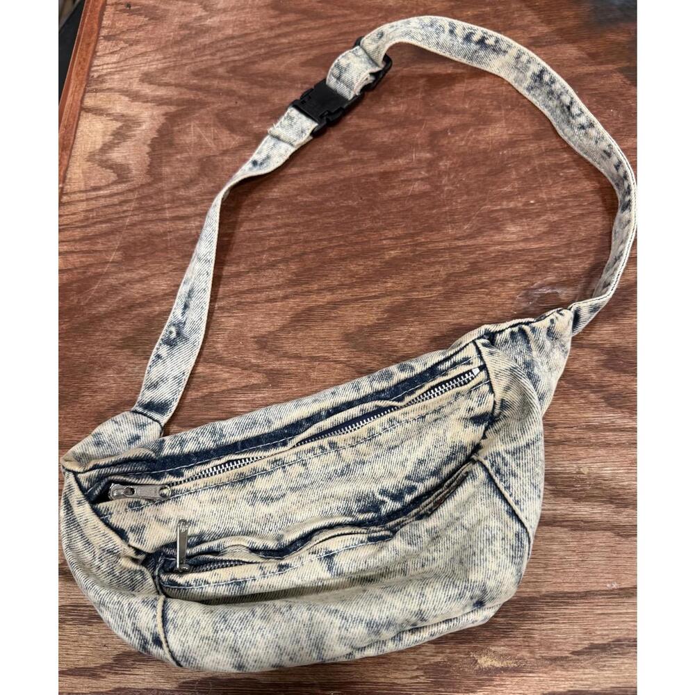 SHANE Vintage Acid Wash Cross Body